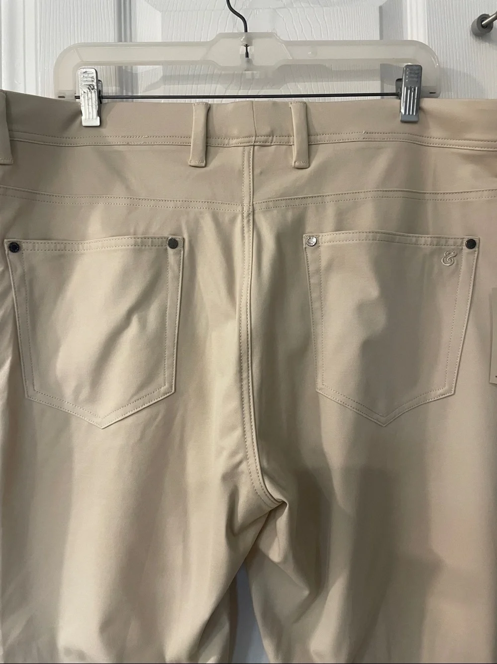 New Collars & Co CEO Tech Pull-On Performance Pants in beige 38/30 nwt